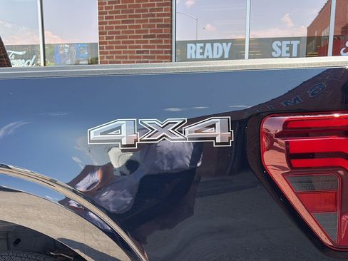 Used 2025 Ford F150 Lariat AWD/4WD image 3