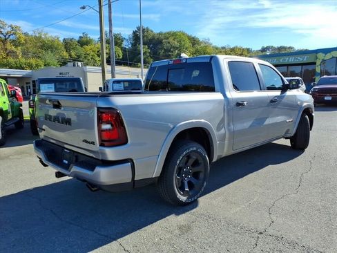 New 2026 RAM 1500 Big Horn AWD/4WD image 4