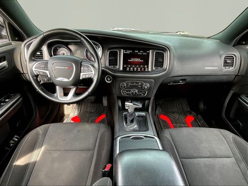 Used 2018 Dodge Charger SXT Plus RWD image 7