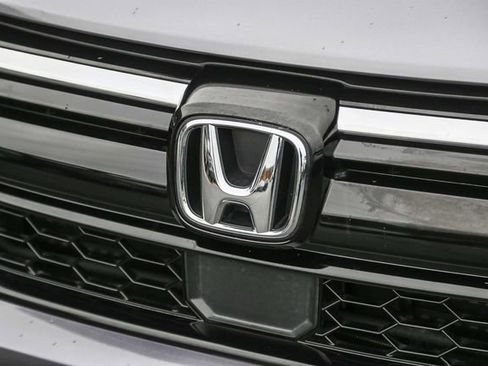 Used 2022 Honda CR-V Touring image 6