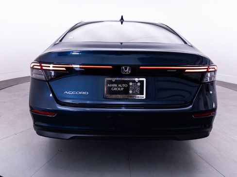 Used 2023 Honda Accord EX image 14