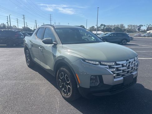 Used 2022 Hyundai Santa Cruz SEL Premium image 1