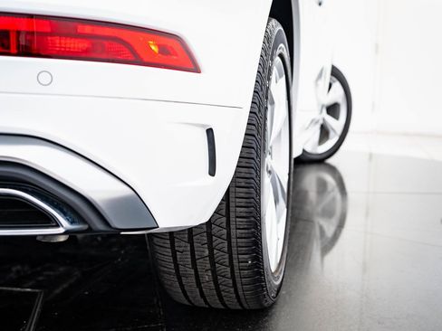 Used 2023 Audi Q5 2.0T Premium Plus w/ Premium Plus Package image 41