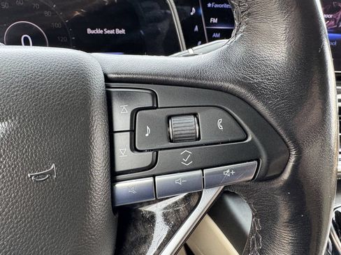 Used 2022 Cadillac Escalade ESV Premium Luxury AWD/4WD image 29