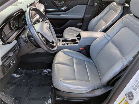 Used 2020 Lincoln Corsair Reserve w/ Elements Package image 17