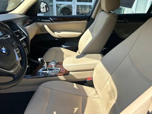 Used 2017 BMW X3 xDrive28i AWD/4WD image 10