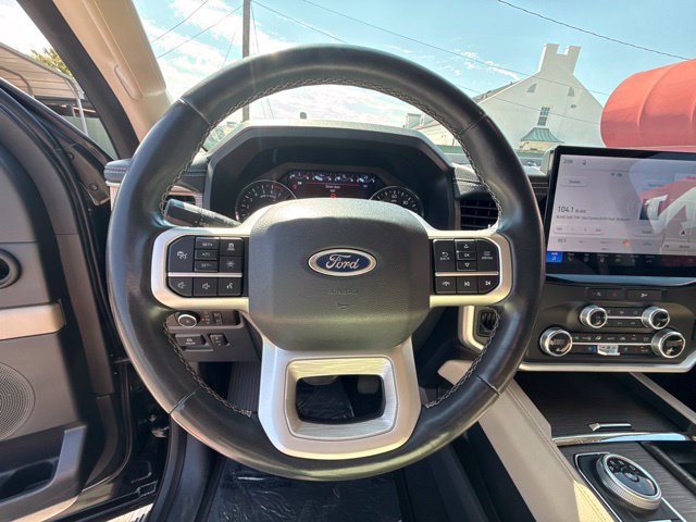Used 2024 Ford Expedition Max Limited RWD image 8