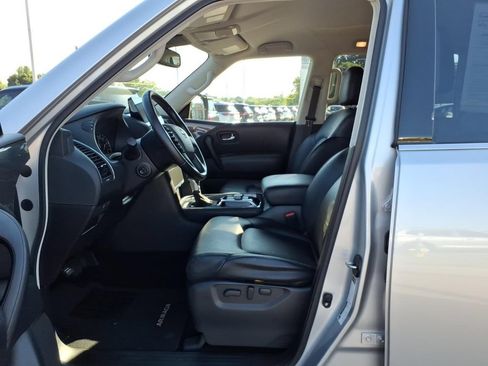 Used 2024 Nissan Armada SV RWD image 4