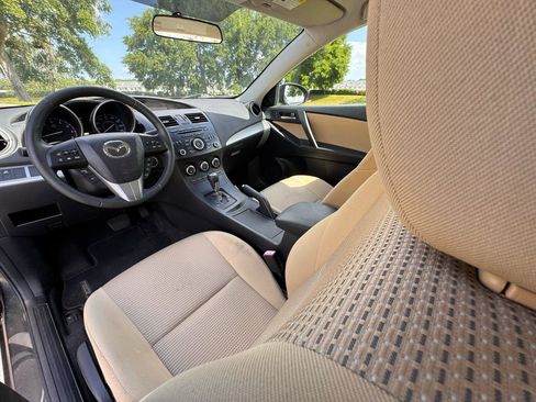 Used 2013 MAZDA MAZDA3 i Touring image 13