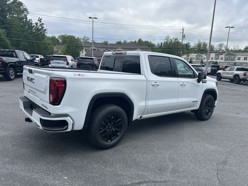 New 2026 GMC Sierra 1500 Elevation w/ Preferred Package AWD/4WD image 13
