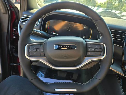 New 2025 Jeep Wagoneer Series II w/ Convenience Group I AWD/4WD image 19