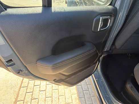 Used 2025 Jeep Wrangler Backcountry image 22