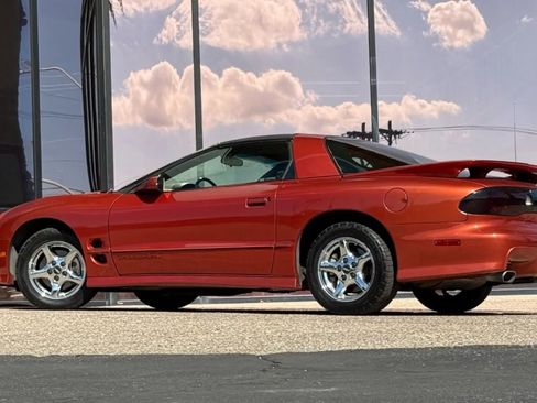 Used 2002 Pontiac Firebird Formula image 6
