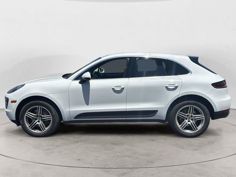Used 2015 Porsche Macan S AWD/4WD image 3