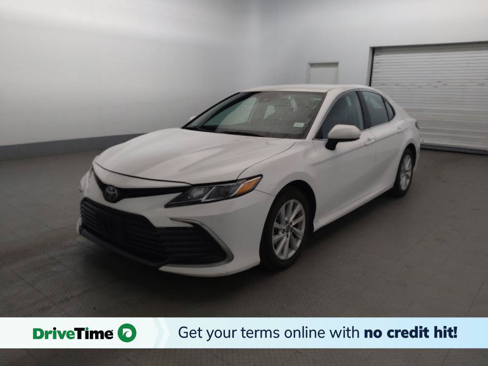 Used 2024 Toyota Camry LE FWD image 1
