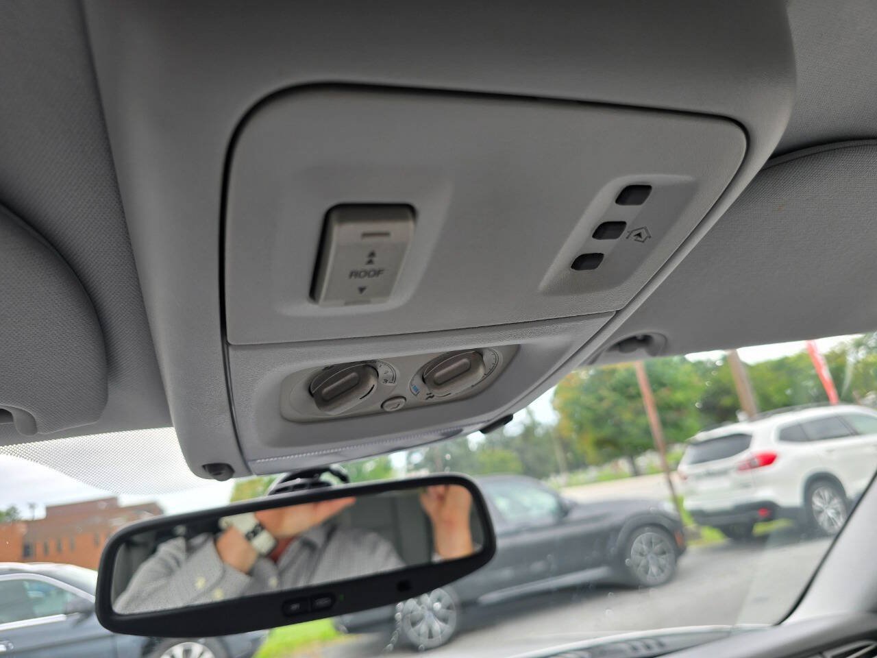 Used 2005 Lincoln Aviator AWD image 20
