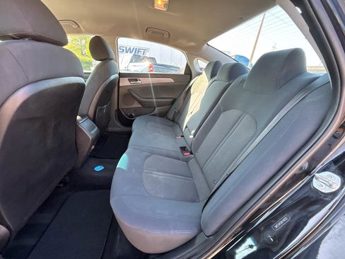 Used 2019 Hyundai Sonata SE FWD image 16