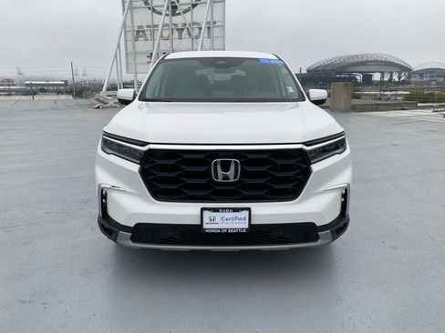 Certified 2025 Honda Pilot EX-L image 7
