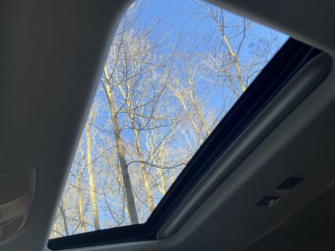 Used 2022 MAZDA CX-9 Touring w/ Touring Premium Package image 10