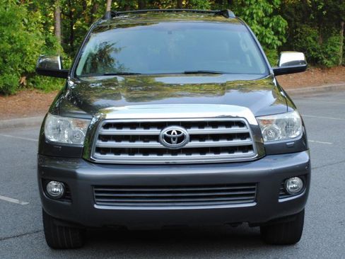 Used 2013 Toyota Sequoia Limited AWD/4WD image 2