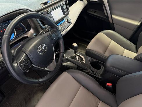 Used 2013 Toyota RAV4 Limited AWD/4WD image 12