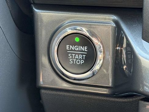 Used 2022 Ford F150 XLT w/ Equipment Group 302A High AWD/4WD image 15