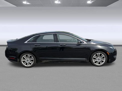 Used 2015 Lincoln MKZ AWD image 5