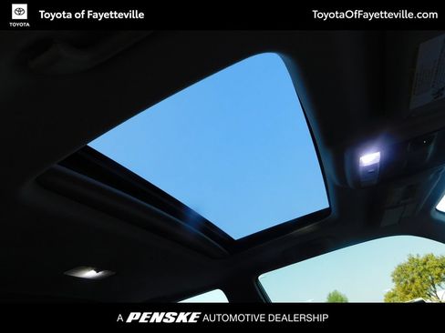 Used 2023 Toyota 4Runner TRD Pro AWD/4WD image 5