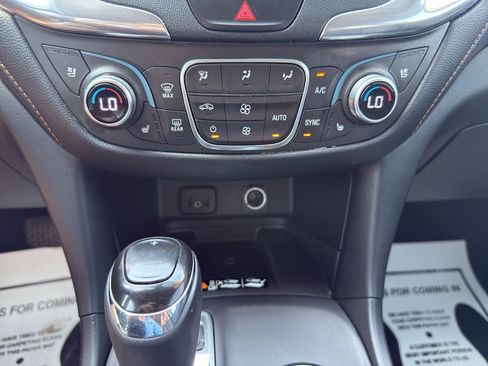 Certified 2018 Chevrolet Equinox Premier AWD/4WD image 22