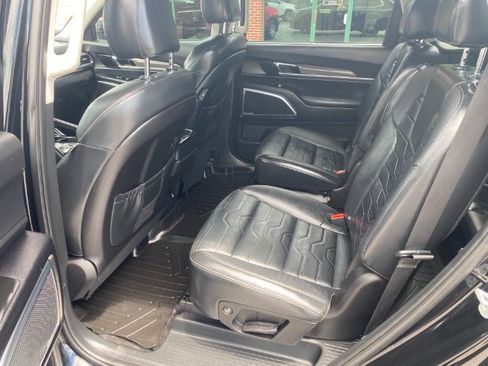 Used 2021 Kia Telluride SX w/ SX Prestige Package AWD/4WD image 12