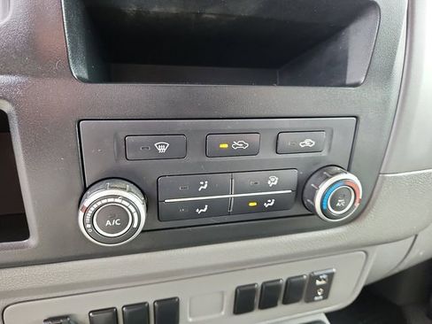 Used 2018 Nissan NV 1500 S image 9