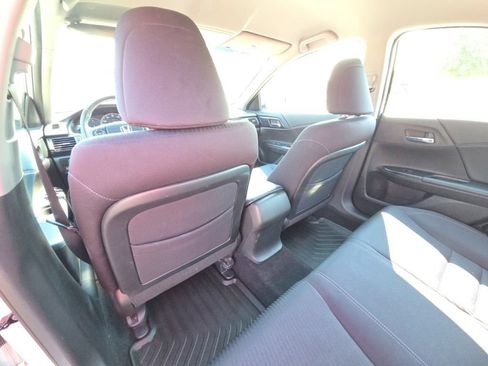 Used 2014 Honda Accord Sport image 10