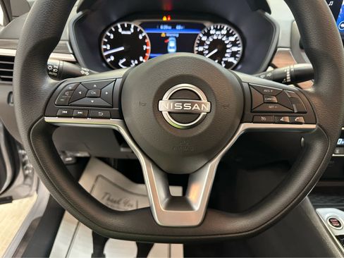 New 2025 Nissan Altima 2.5 SV image 14