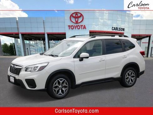 Used 2020 Subaru Forester Premium AWD/4WD image 1