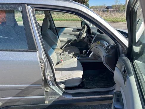 Used 2011 Subaru Forester 2.5X w/ Popular Equipment Group 1A AWD/4WD image 30