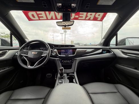 Used 2025 Cadillac XT6 Sport w/ Technology Package AWD/4WD image 30