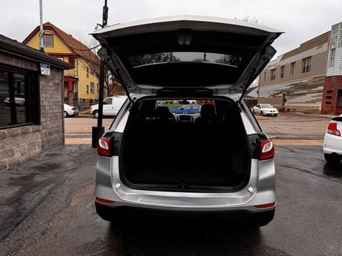 Used 2019 Chevrolet Equinox LS w/ LS Convenience Package image 24