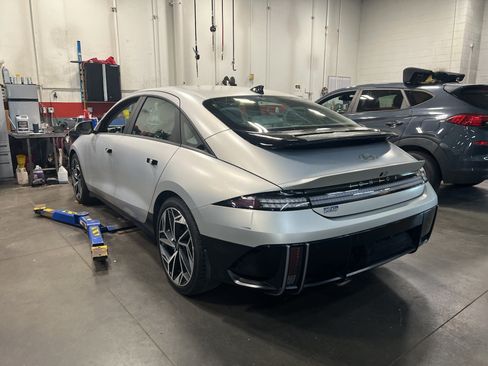 Used 2023 Hyundai Ioniq 6 SEL RWD image 13