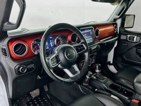 Used 2018 Jeep Wrangler Unlimited Rubicon AWD/4WD image 34