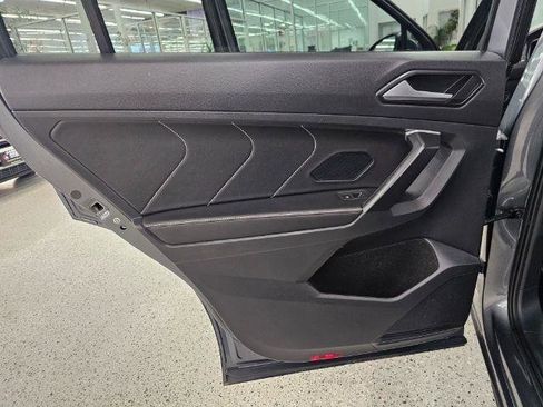 Used 2024 Volkswagen Tiguan Wolfsburg Edition image 28