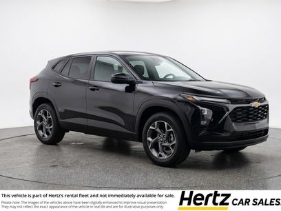 Used 2025 Chevrolet Trax LT