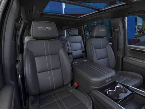 New 2026 Chevrolet Suburban High Country AWD/4WD image 40