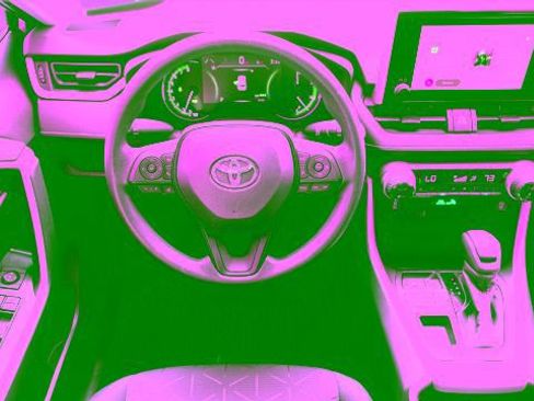 Certified 2025 Toyota RAV4 XLE AWD/4WD image 13