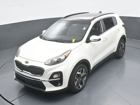 Used 2021 Kia Sportage EX w/ EX Technology Package image 52