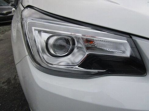 Used 2018 Subaru Forester 2.5i Touring w/ Popular Package #2 image 3