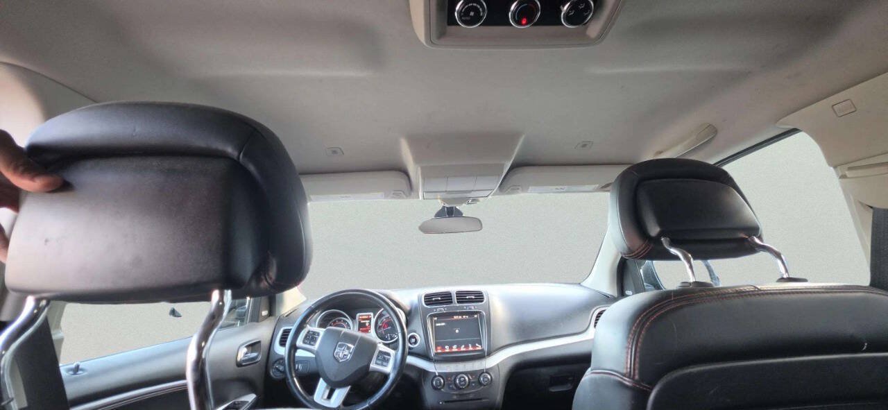 Used 2018 Dodge Journey GT FWD image 9