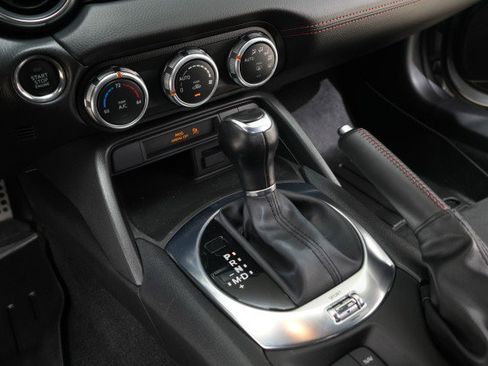 Used 2017 FIAT 124 Spider Abarth image 54