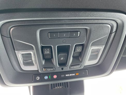 Used 2025 GMC Sierra 1500 AT4 w/ AT4 Premium Package image 25