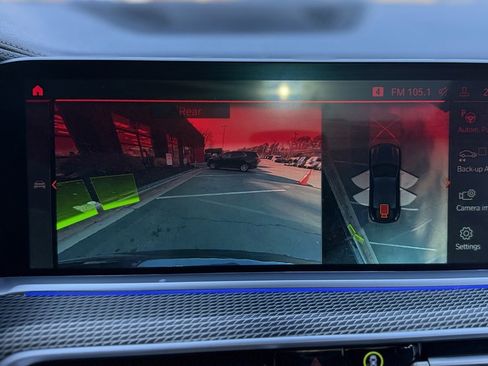 Used 2023 BMW X6 xDrive40i w/ M Sport Package image 52