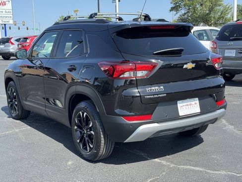 Used 2021 Chevrolet TrailBlazer LT w/ Convenience Package FWD image 7